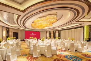 thumbnail: Banquet hall