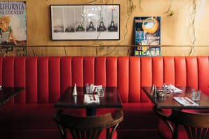 thumbnail: Restaurant