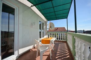 thumbnail: Balcony
