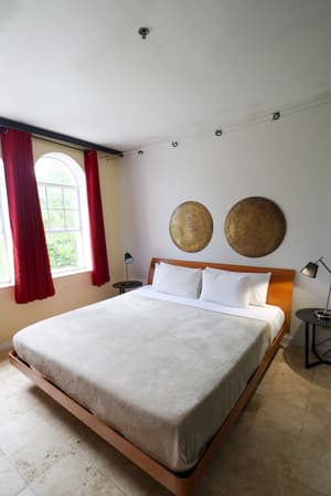 thumbnail: Rooms