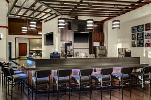 thumbnail: Bar (on property)