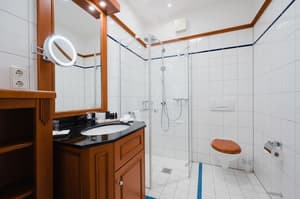 thumbnail: Interior