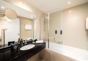 thumbnail: Bathroom