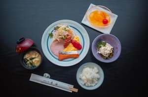 thumbnail: Restaurant
