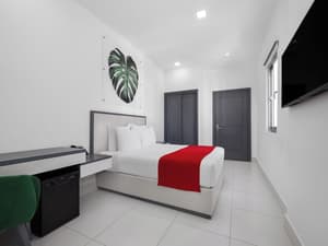 thumbnail: Room