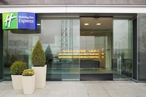 thumbnail: Reception