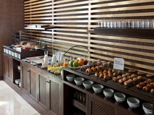 thumbnail: Restaurant