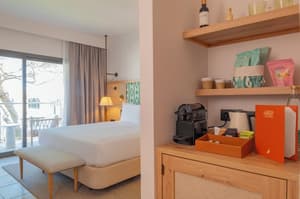 thumbnail: Minibar