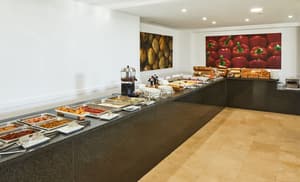 thumbnail: Breakfast area