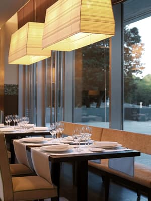 thumbnail: Restaurant