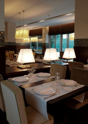 thumbnail: Restaurant