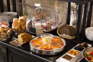 thumbnail: Breakfast buffet