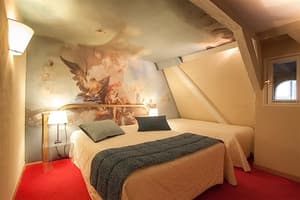 thumbnail: Room
