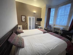 thumbnail: Room
