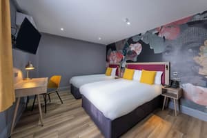thumbnail: Room