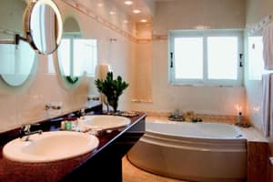 thumbnail: General view