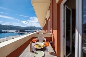 thumbnail: Balcony view