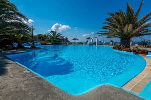 thumbnail: Pool
