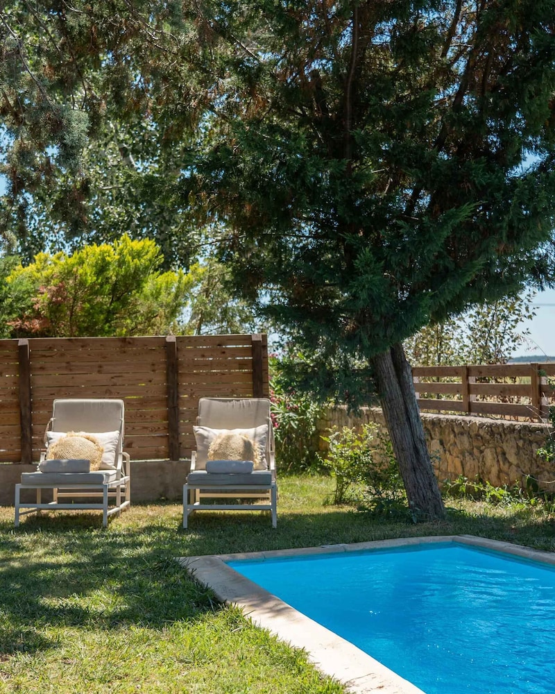 Private pool