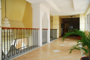 thumbnail: Interior