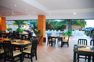 thumbnail: Restaurant