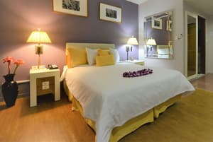 thumbnail: Room