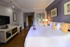thumbnail: Room