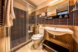 thumbnail: Bathroom