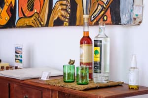 thumbnail: Bar (on property)