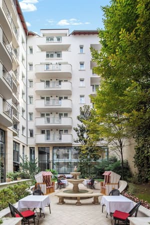 thumbnail: Courtyard