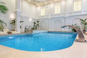 thumbnail: Pool