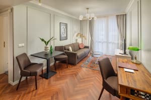 thumbnail: Living area