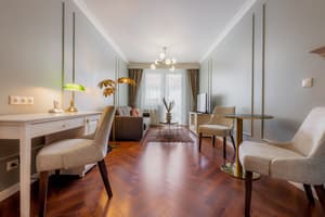 thumbnail: Living area