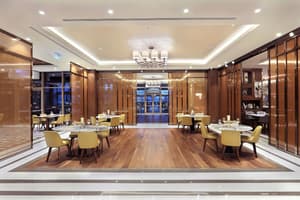 thumbnail: Restaurant
