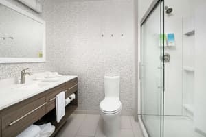 thumbnail: Bathroom shower