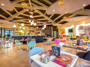 thumbnail: Restaurant