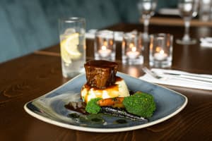 thumbnail: Restaurant