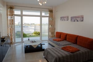 thumbnail: Living room
