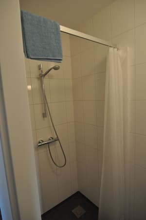 thumbnail: Bathroom shower
