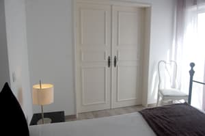 thumbnail: Interior detail