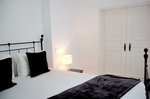 thumbnail: Interior detail