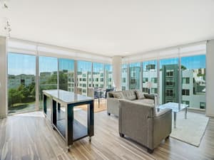 thumbnail: Living area