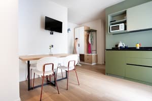 thumbnail: Living area