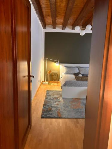 845967789.jpg