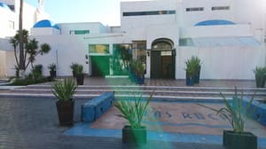 thumbnail: Front of property