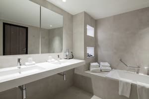 thumbnail: Bathroom