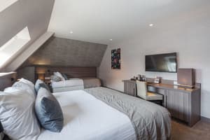 thumbnail: Room