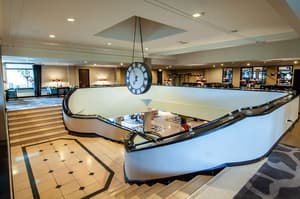 thumbnail: Business center