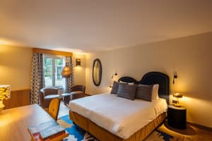 thumbnail: Room