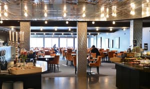 thumbnail: Restaurant